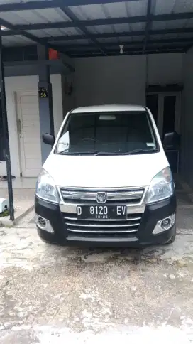 Karimun wagon van MT