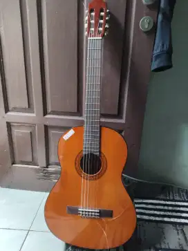 Gitar Yamaha C-40