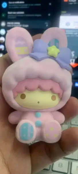 Figure Melody Pink dan Blue