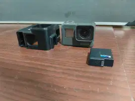 Go pro hero 5 black unit only