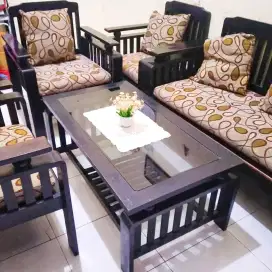 Sofa Meja kursi 1 Set kayu jati + busa + bantal cantik bahan dakron