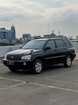 Rare Item Low Km Toyota Kluger 3.0 V cbu harrier 2003