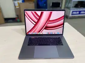 APPLE MACBOOK PRO TOUCHBAR 15,4INCH 2019 CORE I7 RAM 16/256GB D-EC