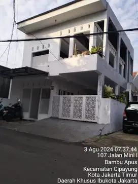 RUMAH STRATEGIS KIOS PINGGIR JALAN MULTINFUNGSI