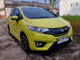 Honda Jazz RS CVT Matic 2016 Orisinil Sangat Istimewa.Cash/Kredit