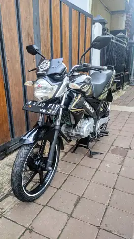 Bissmillah dijual motor Yamaha Vixion 2012 istimewa