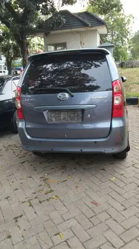 Daihatsu Xenia 2011 Bensin