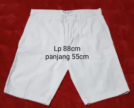 Giordano size 34 putih