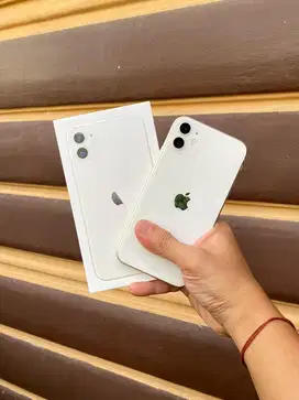 Iphone 11 128gb eks garansi ibox