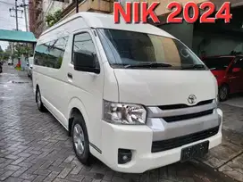 TOYOYA HIACE COMMUTER 3.0 DISEL MANUAL 2024 PUTIH BARU GRESS SURABAYA