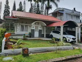 Dijual Villa Cantik di Kota Bunga Puncak