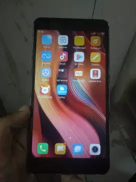 Hp mi max 2 ram 4/64 normal batangan