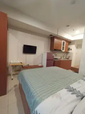 Sewa Harian, Bulanan & Tahunan Apartemen Grand Kamala Lagoon Bekasi.