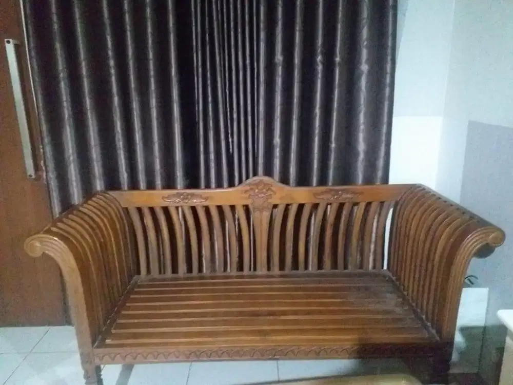 Bangku kayu wood tempat duduk chair kursi sofa good condition