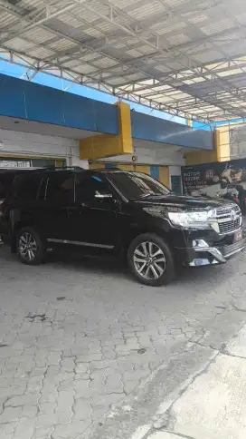 2010 Land Cruiser ZX 200 Bensin