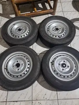 Velg dan ban xenia avanza r14 bisa tt