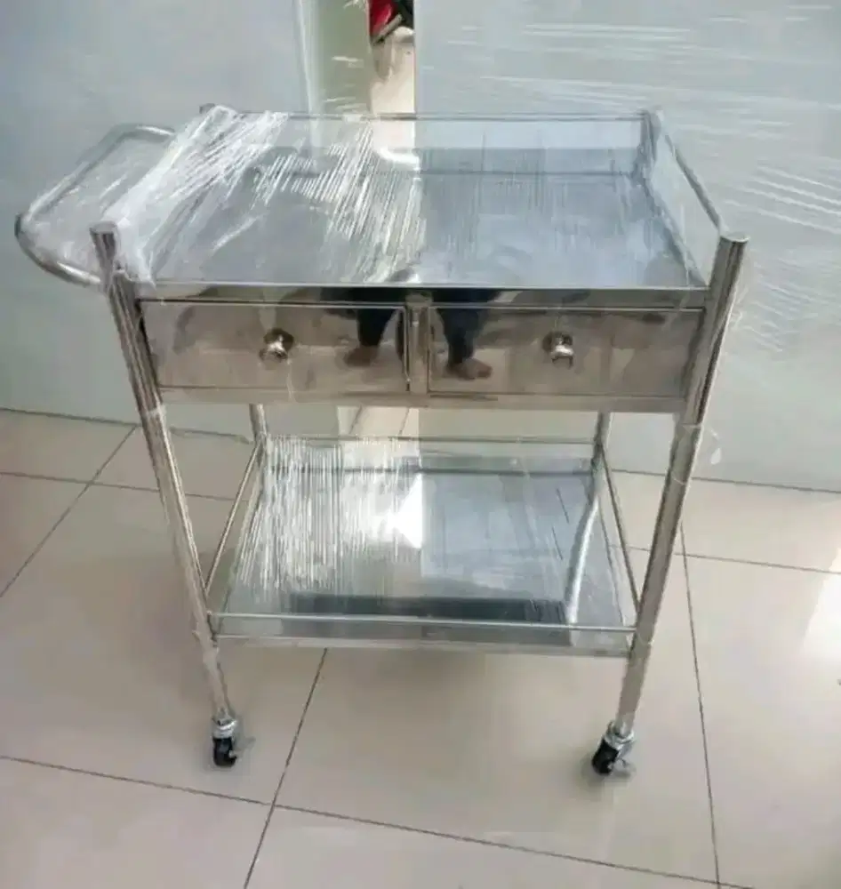 TROLLEY INSTRUMEN 2 RAK 2 LACI STAINLESS