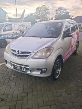 Daihatsu Xenia 2008 Bensin