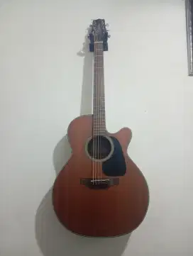 Takamine Like new Gn 11 mce ns