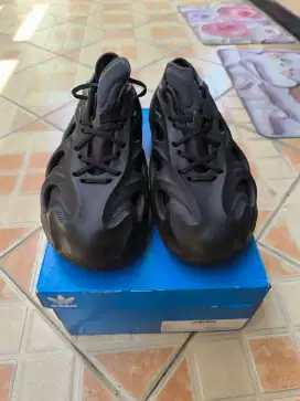 Adidas Adifom Q Black Carbon size 42