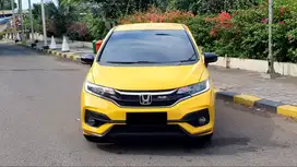 Honda Jazz RS 1.5L GK5 CVT AT Kuning 2019 Like New Low KM 37Rb Record