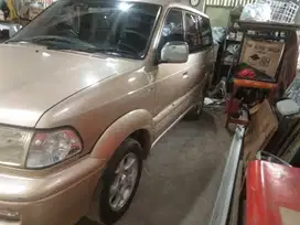 Toyota Kijang 2002 Bensin