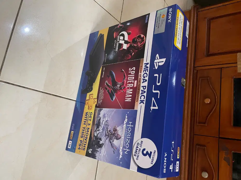 Sony PS4 slim 1TB
