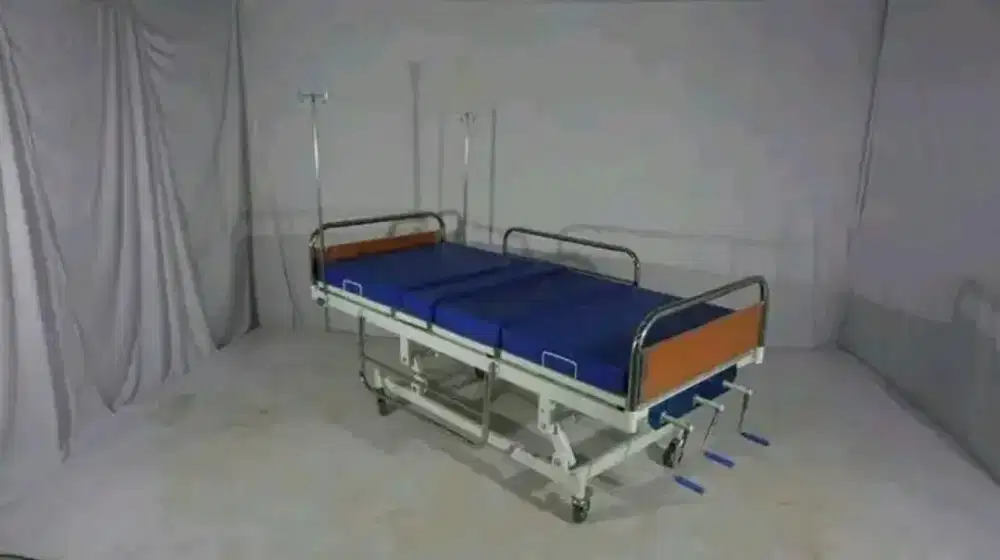 BED PASIEN POLLYWOOD 3 CRANK