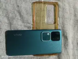 VIVO V30 RAM 8/256