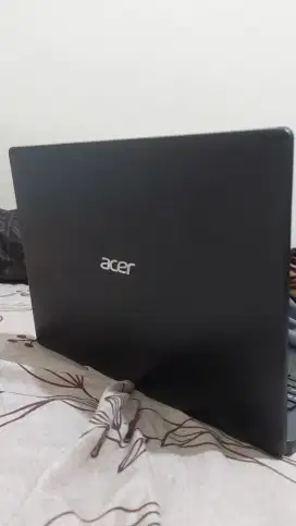 Laptop Acer A514-53 core i3