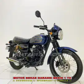 Kawasaki w175 Cafe 2023 Mulus Istimewa Cash Kredit tukar tambah bisa