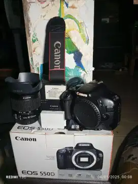 Canon 550D+lensa kit 18-55mm kondisi mulus seperti baru fullset