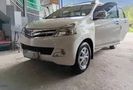 Avanza g manual 2014 satu tangan dari baru