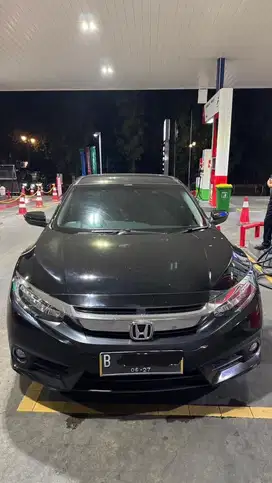 CIVIC TURBO E.S 2017 KM LOW HARGA CASH TGN 1 dari baru