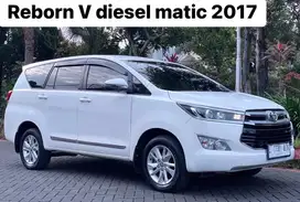 Innova Reborn V diesel matic 2017