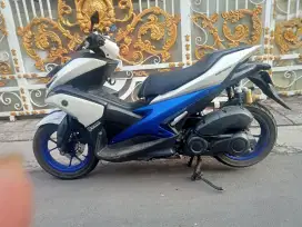 Yamaha Aerox Putih Kyle's 2018