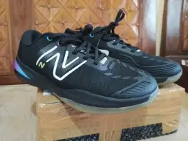 New balance tennis size 45