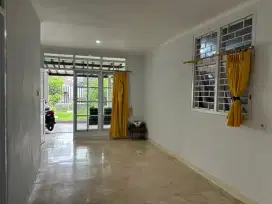 Sewa/Kontrak Rumah Luas Terawat Geger Kalong