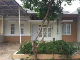 Dijual Rumah 1 1/2 lantai Di Grand Cibubur Country