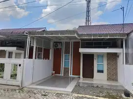 Rumah Sewa Fasilitas Lengkap Bulanan\Tahunan (Wanita)