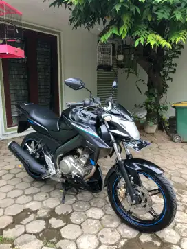 Di Jual Vixion 2015