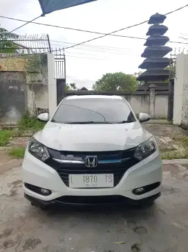 Honda HR-V Tipe E CVT 2017