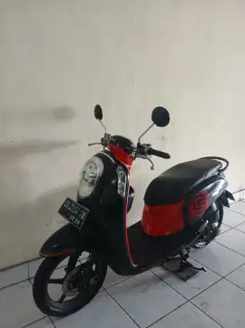 HONDA SCOOPY FI TAHUN 2014 PAJAK MEPET SURAT LENGKAP MESIN SEHAT