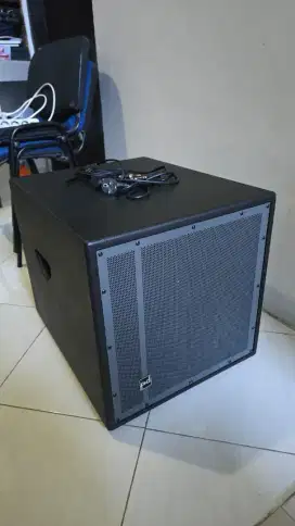 Dijual subwoofer active f&d