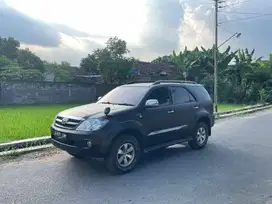 Fortuner G 2.7 A/T’2005