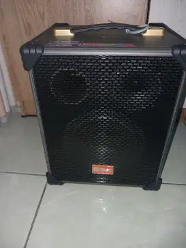 Speaker GMC 899P