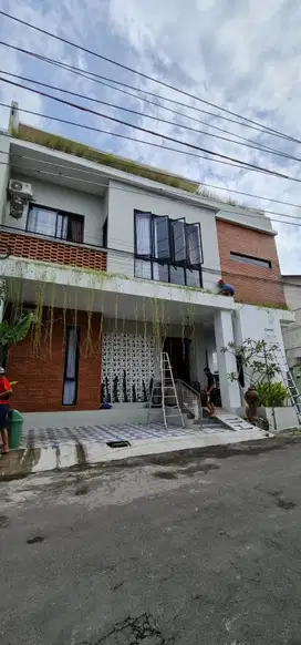 Rumah villa dan kost2 dekat UGM, dekat pakuwon mall