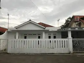 Dijual Rumah Dekat Stasiun Kereta Bogor Di Cilendek