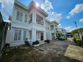 DIJUAL RUMAH DEMANG LEBAR DAUN SIAP HUNI JALAN CENDANA PALEMBANG