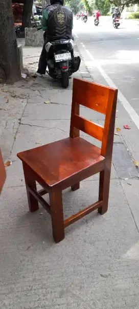 Bangku sender jati belanda untuk sekolah,bangku makan,kantoran dll.
